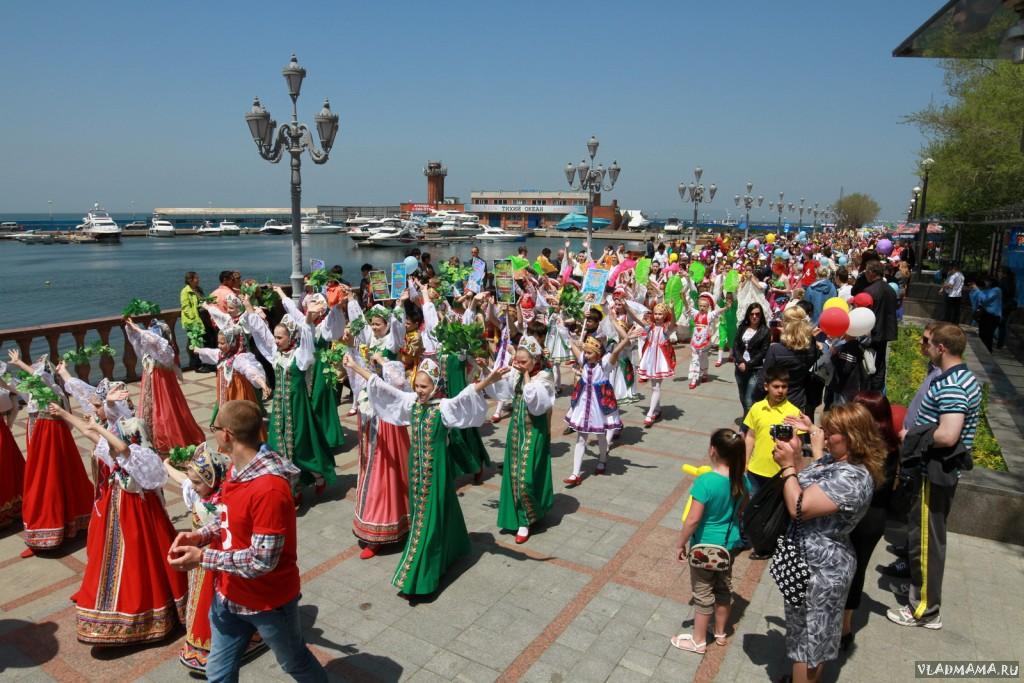 1.06.2013 - День детей во Владивостоке5