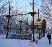 Веревочный городок в парке Гагарина за Верхним озером