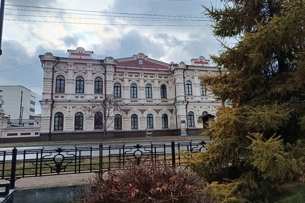 12