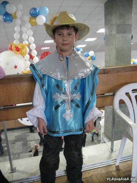 Томик М