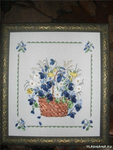 корзинка фиалок