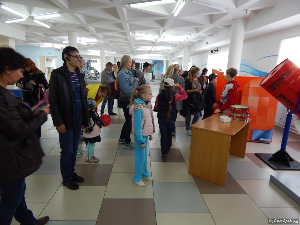 Здесь и взрослым интересно